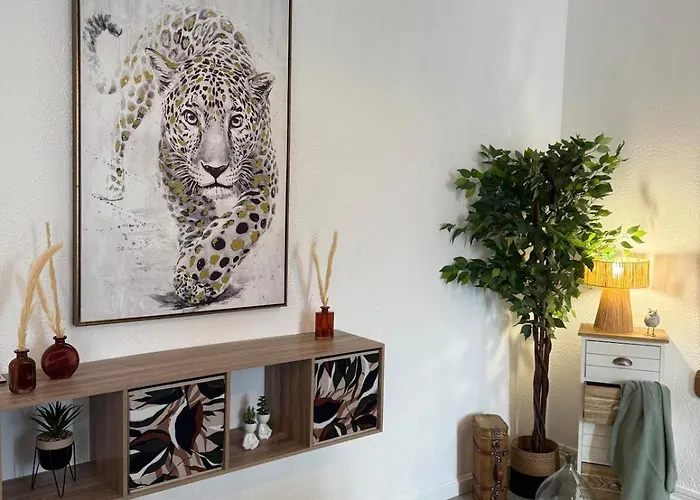 Cozy & Air-conditioned 2 Patte D'oie Quiet Neighborhood